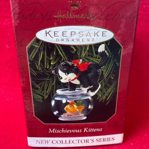 Mischievous Kittens Hallmark Ornament - Picture 2 of 5